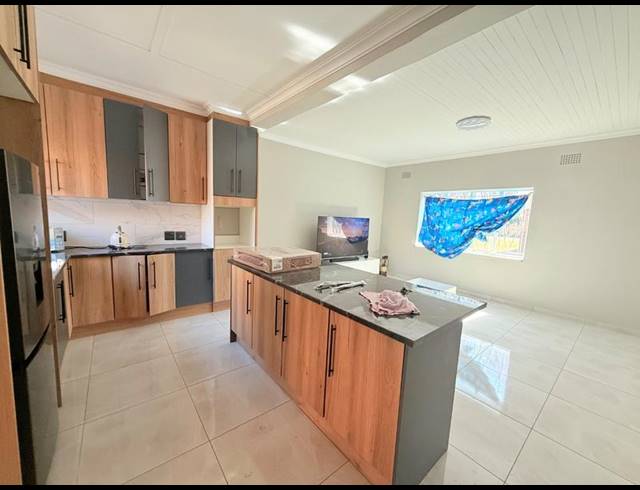 3 BEDROOM HOUSE FOR SALE IN VANDERBIJLPARK CW 6